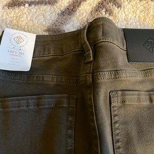 Roark military pant